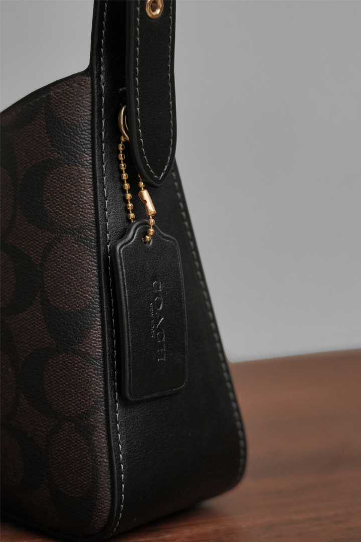 Coach Signature Bag