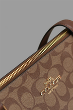 Load image into Gallery viewer, Coach Signature Bag
