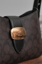 Load image into Gallery viewer, Coach Signature Bag
