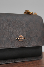 Load image into Gallery viewer, Coach Signature Bag
