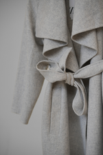 Load image into Gallery viewer, Zara Coat
